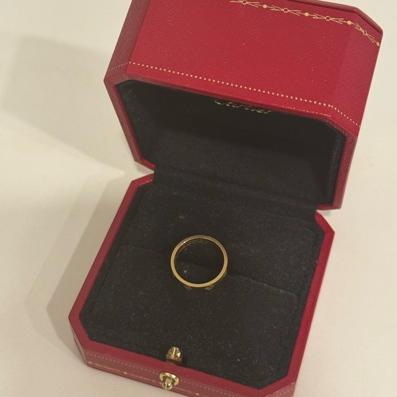 Cartier Love Gold Band (Small Model) Size 50 - Picture 5 of 7
